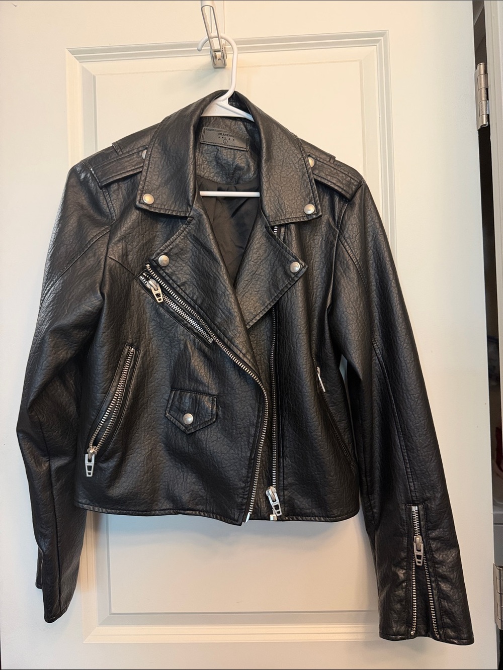 Women’s Blank NYC Black Faux Leather Moto Jacket with Silver Hardware - Large